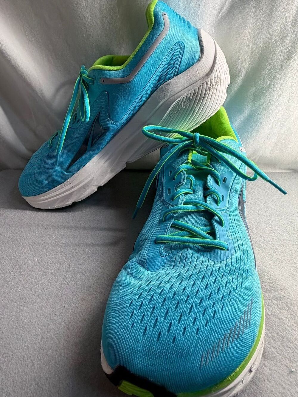 Altra Via Olympus Men's 13 Road Running Blue Green Athletic Sneaker ALOA82BW740